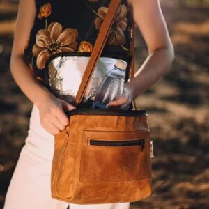 Leer koelsakkie/leather cooler bag