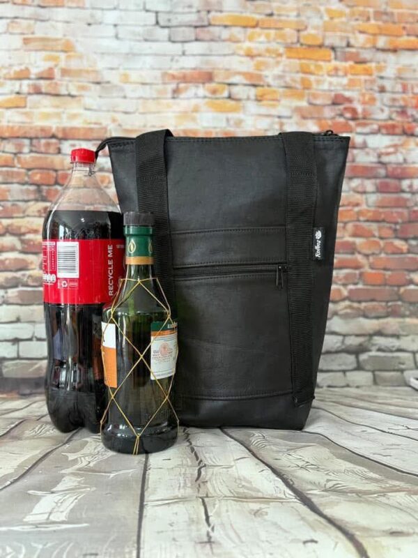 WhatsApp Image 2025-10-03 at 13.49.33_3862065c Leer kuiersak koelsak vir drinkgoedjies of vloeibare "verversings"