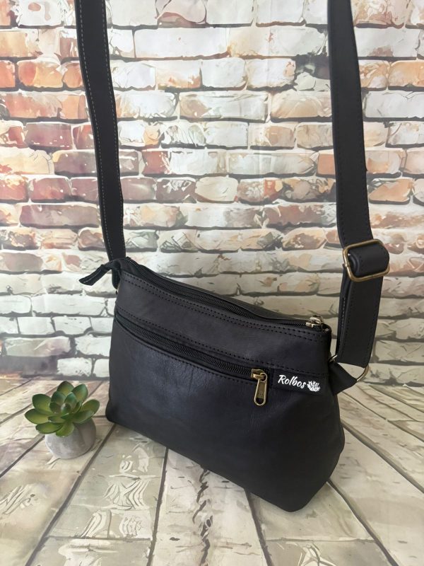 WhatsApp Image 2026-01-20 at 12.22.02 Mia sling bags