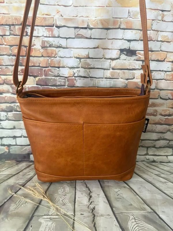 Hannelie Slingbags